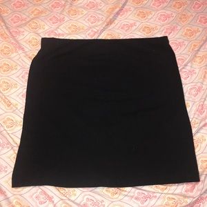 Black pencil skirt